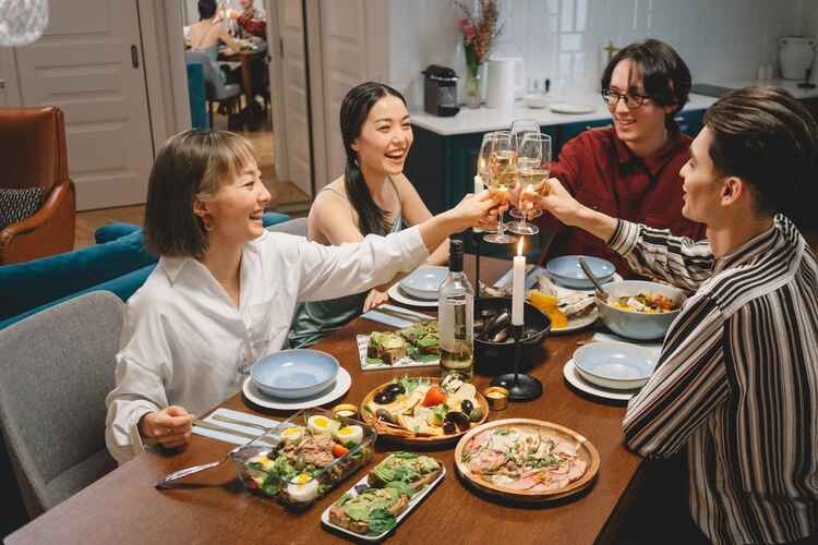 All About Food Tips for International Students in the UK